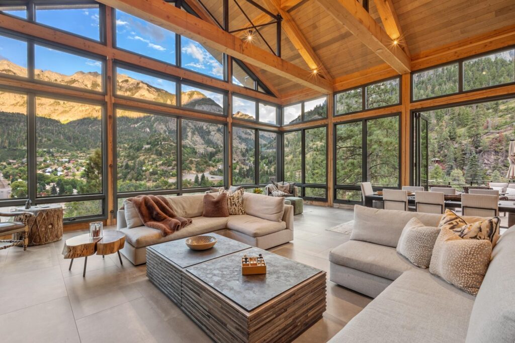 Bozeman Montana professional glass windows